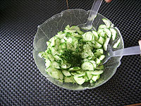 Gurkensalat mit Dill