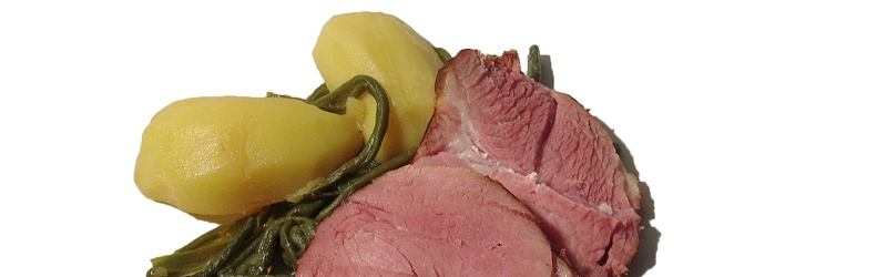 Rollschinkli mit Dörrbohnen und Kartoffeln